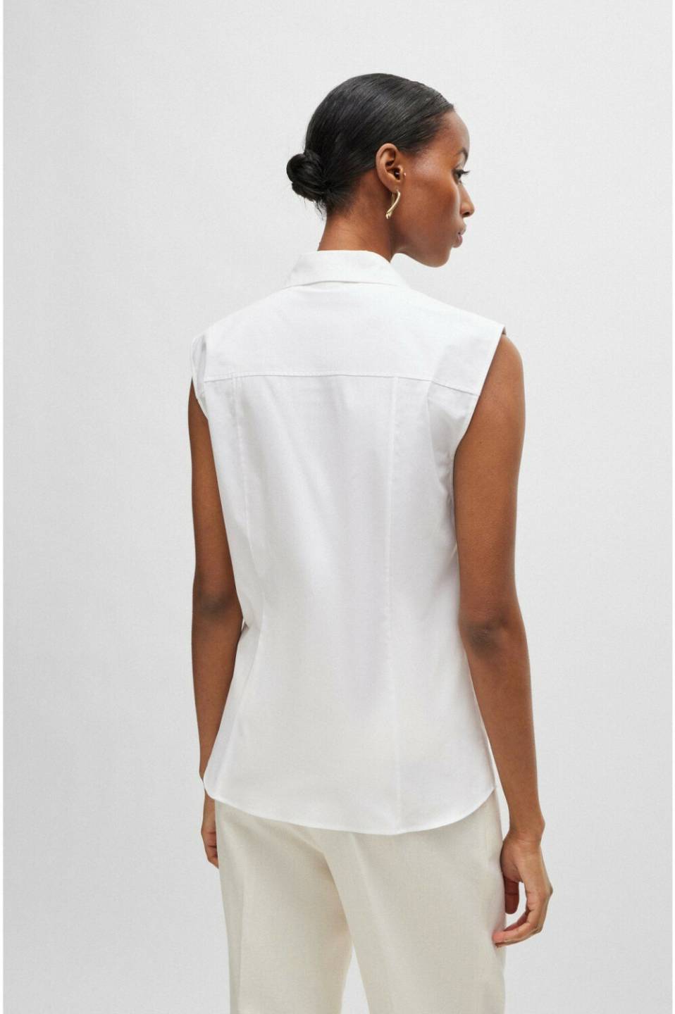 Hugo Boss Sleeveless blouse in stretch cotton canvas (50521399) white Blusas