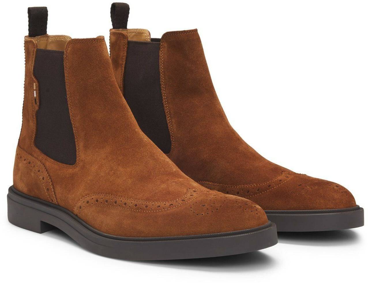 Hugo Boss made of suede with brogue details Calev Cheb brsd 50523007 brown Botas hombre